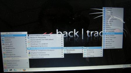 BackTrack3のスタートメニュー